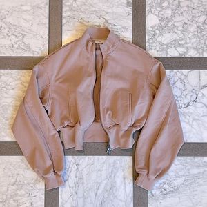 Lit beige camel color zip up activewear sweatshirt. Short crop. Size S.